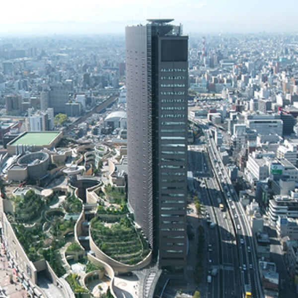 なんばパークス